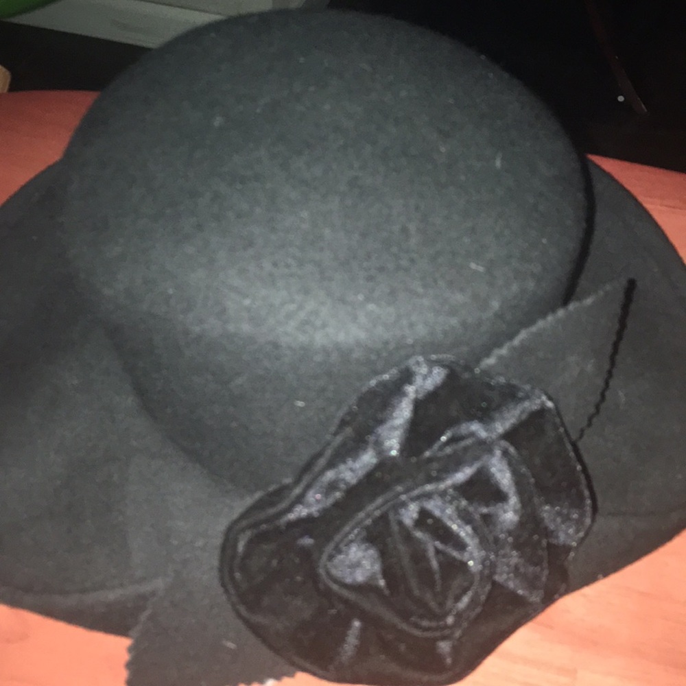 Very nice hat